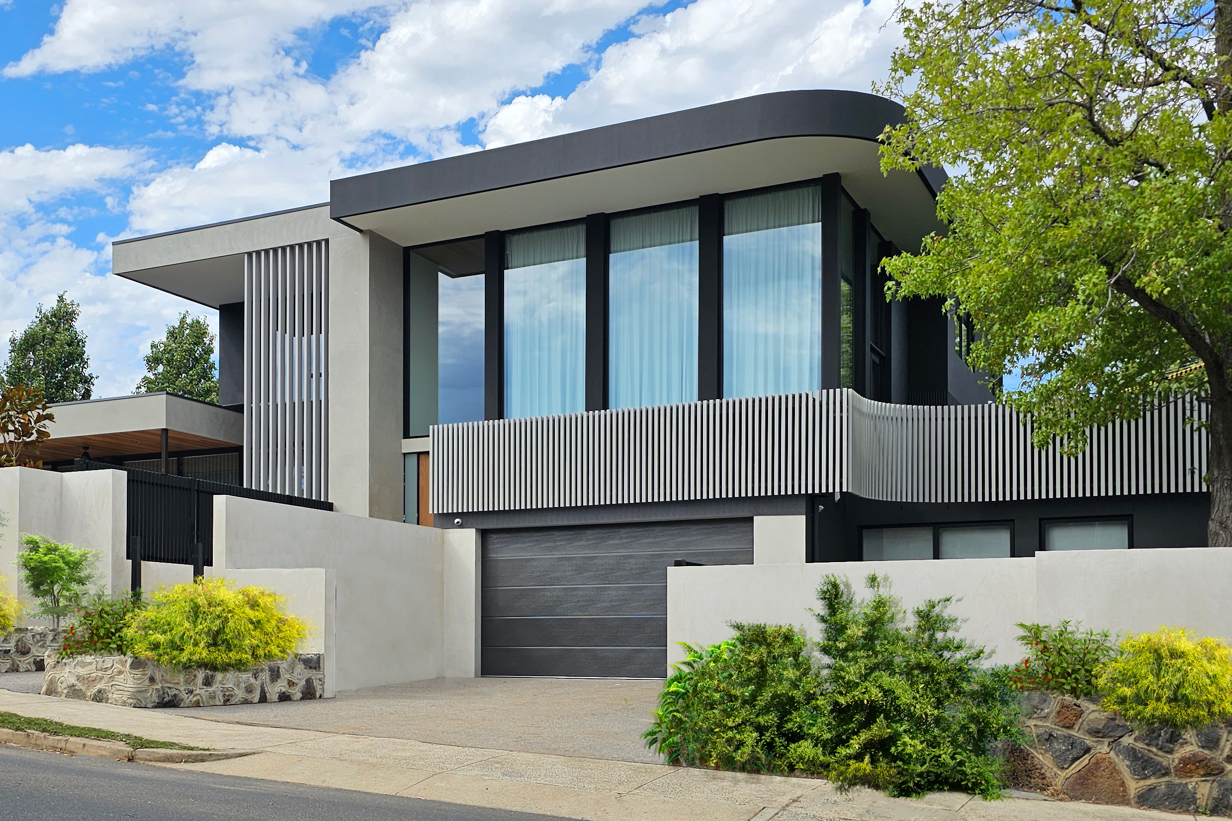 east ivanhoe statement residence